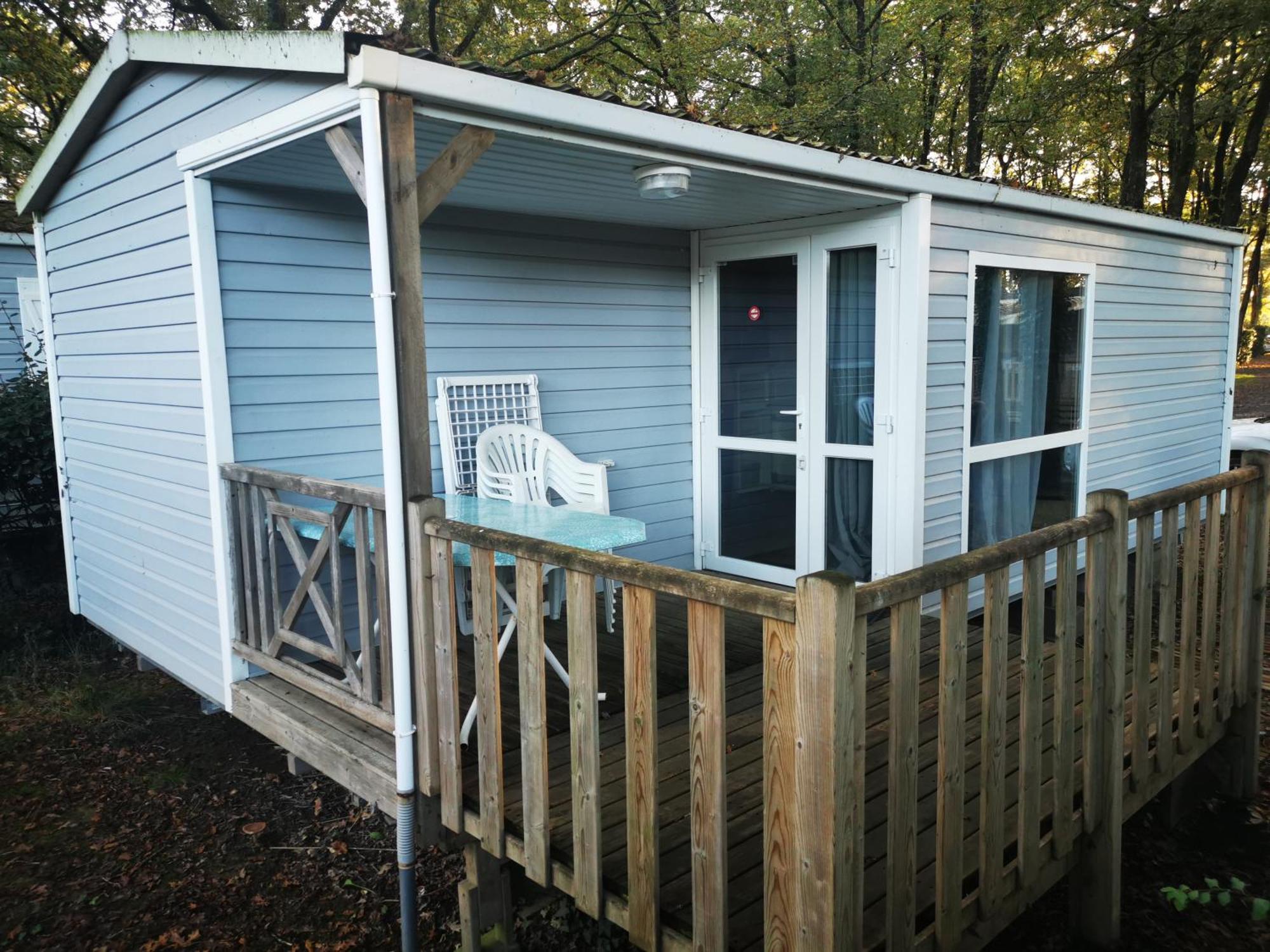 Campsite Confort 2ch 5pers 400dj *
